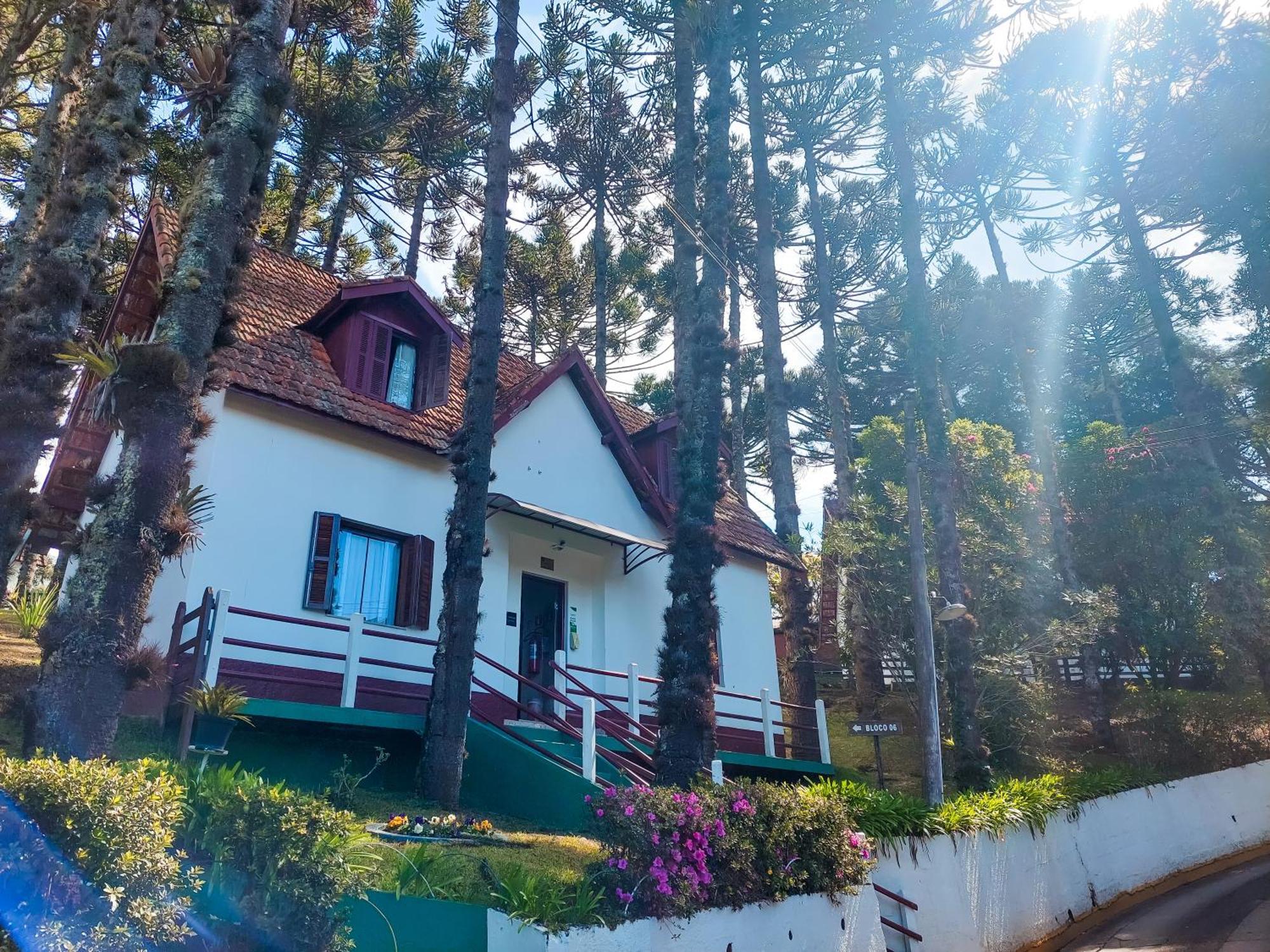 Hotel Fazenda Golden Park Campos Do Jordao Bagian luar foto
